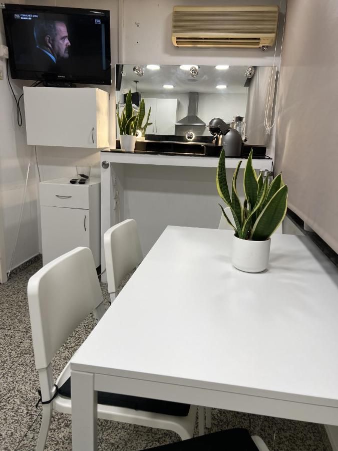 Modern Room With Indoor Shower Near The River - Quarto Moderno Com Duche Interior Proximo Da Ribeira Vila Nova de Gaia Luaran gambar